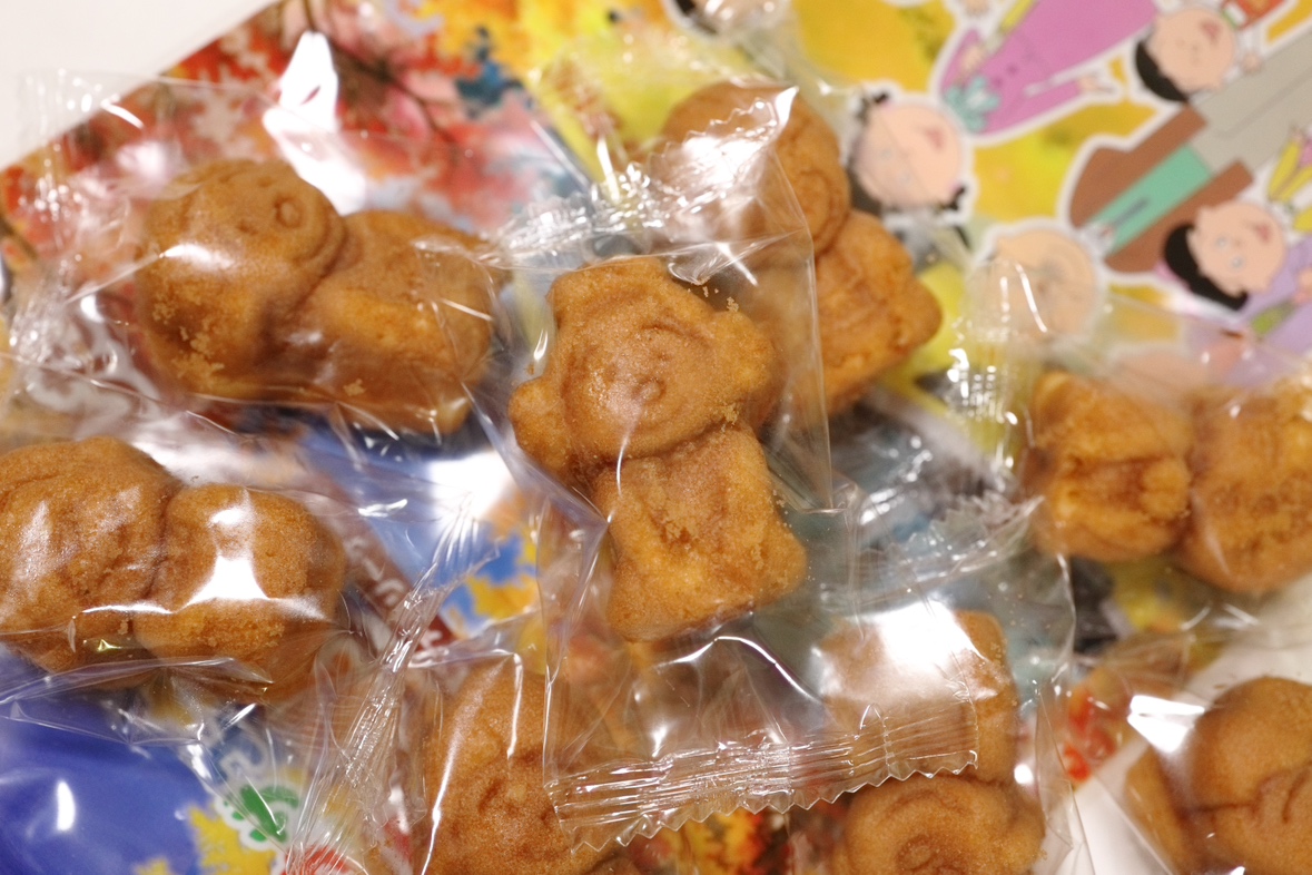 はとバス　サザエさんファミリーケーキ　　（プレーン味）