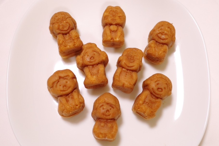 はとバス　サザエさんファミリーケーキ　　（プレーン味）