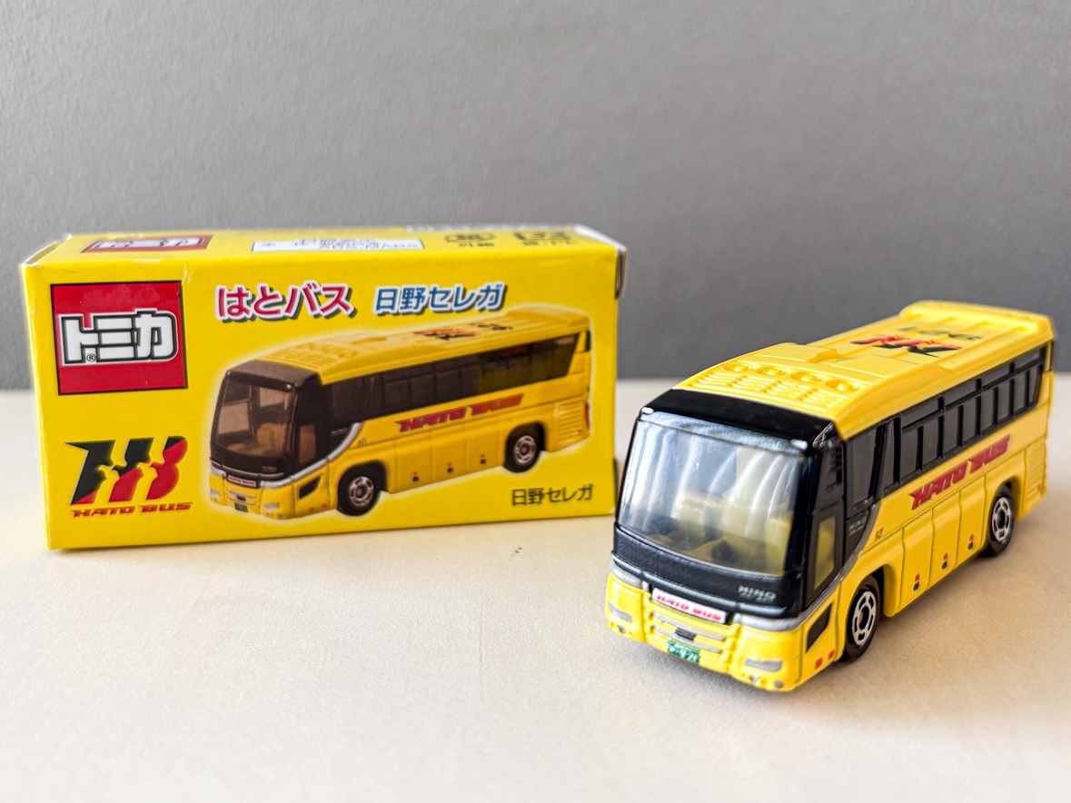 はとバス トミカ 日野セレガ